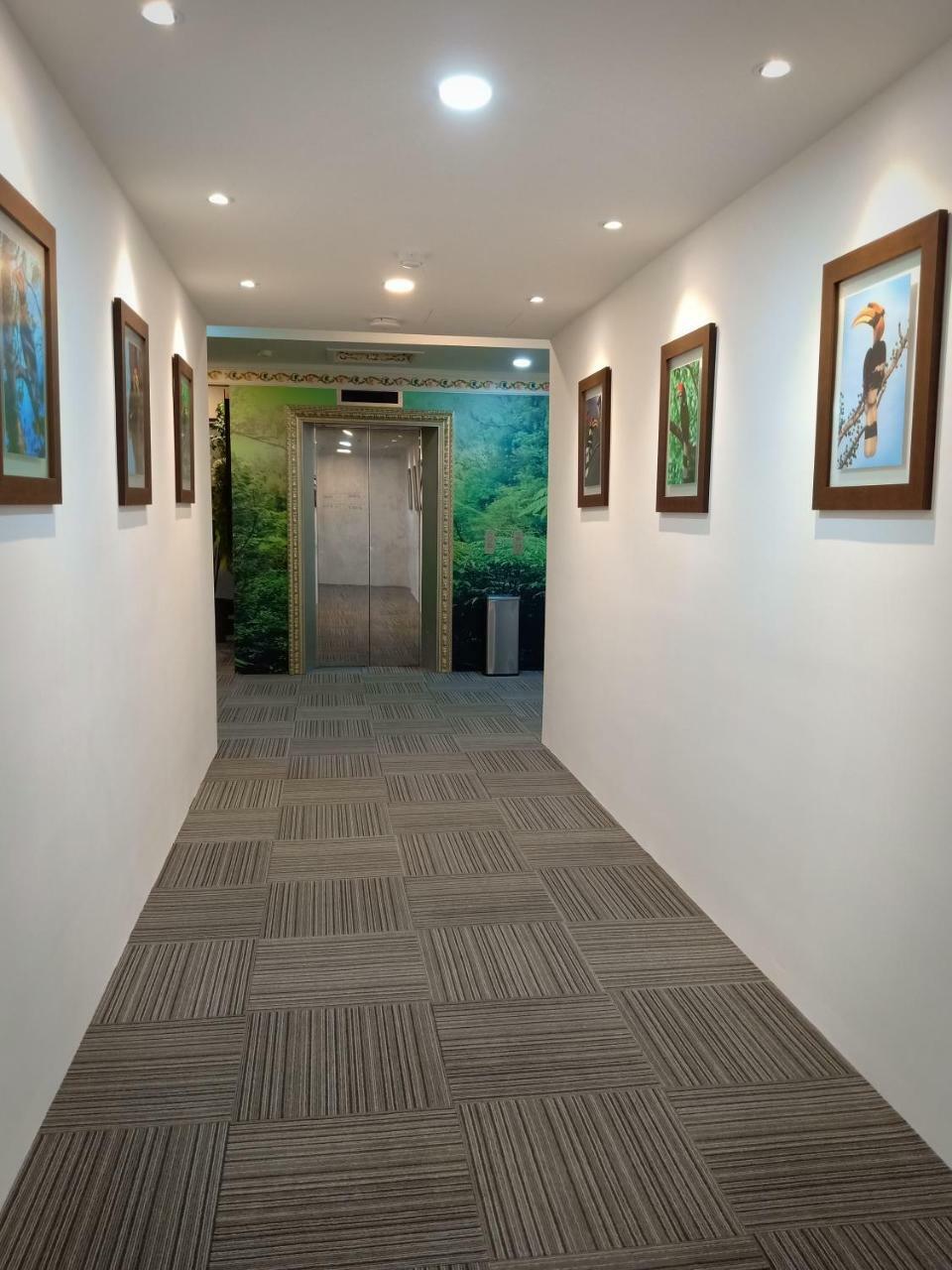 H Boutique Hotel Xplorer Loke Yew Kuala Lumpur Bagian luar foto